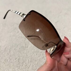 BURBERRY Sunglasses 😎